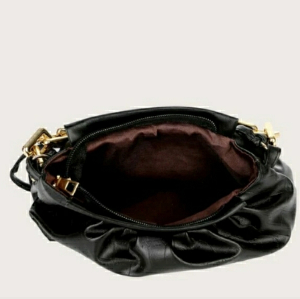 Chain Handle Bag - Picture 3 of 7